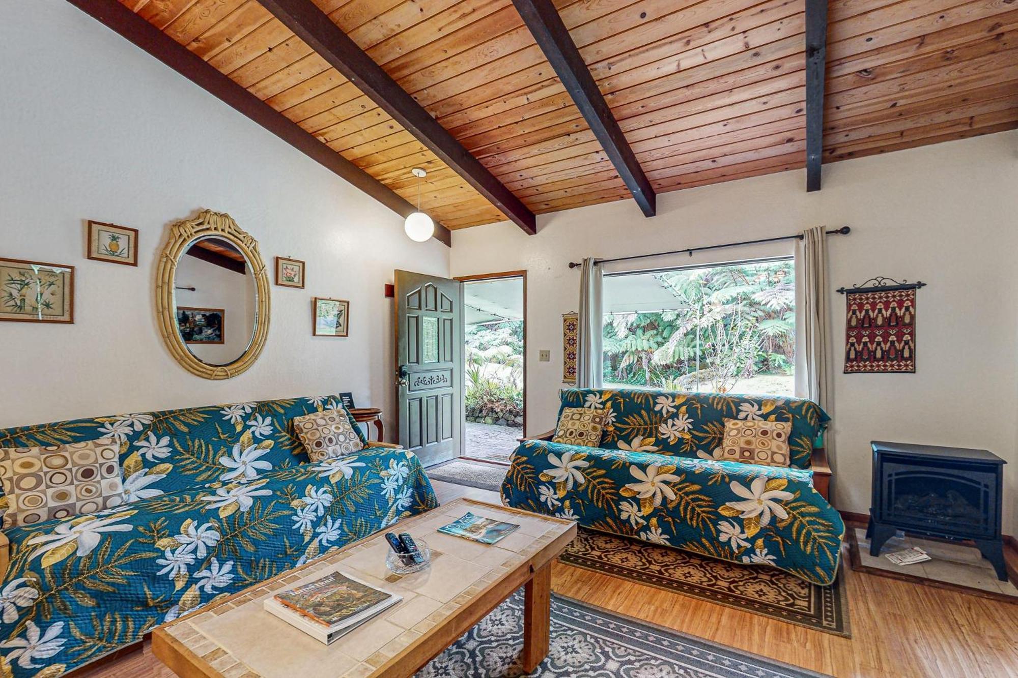 Ekomomai Retreat Волкано Экстерьер фото